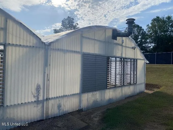 4450 Parsons Road Raymond, MS 39154