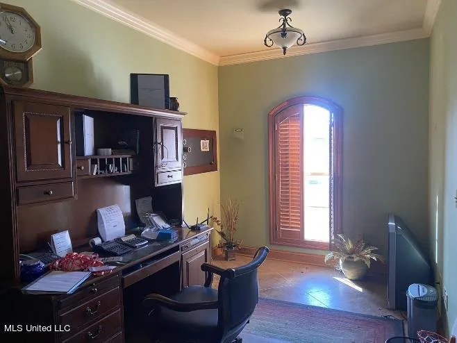 4450 Parsons Road Raymond, MS 39154