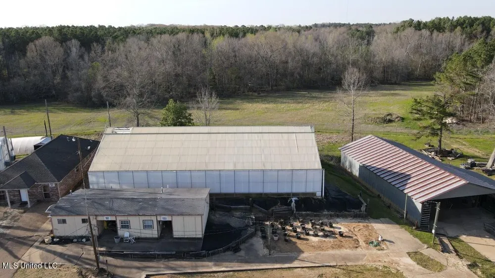 4450 Parsons Road Raymond, MS 39154