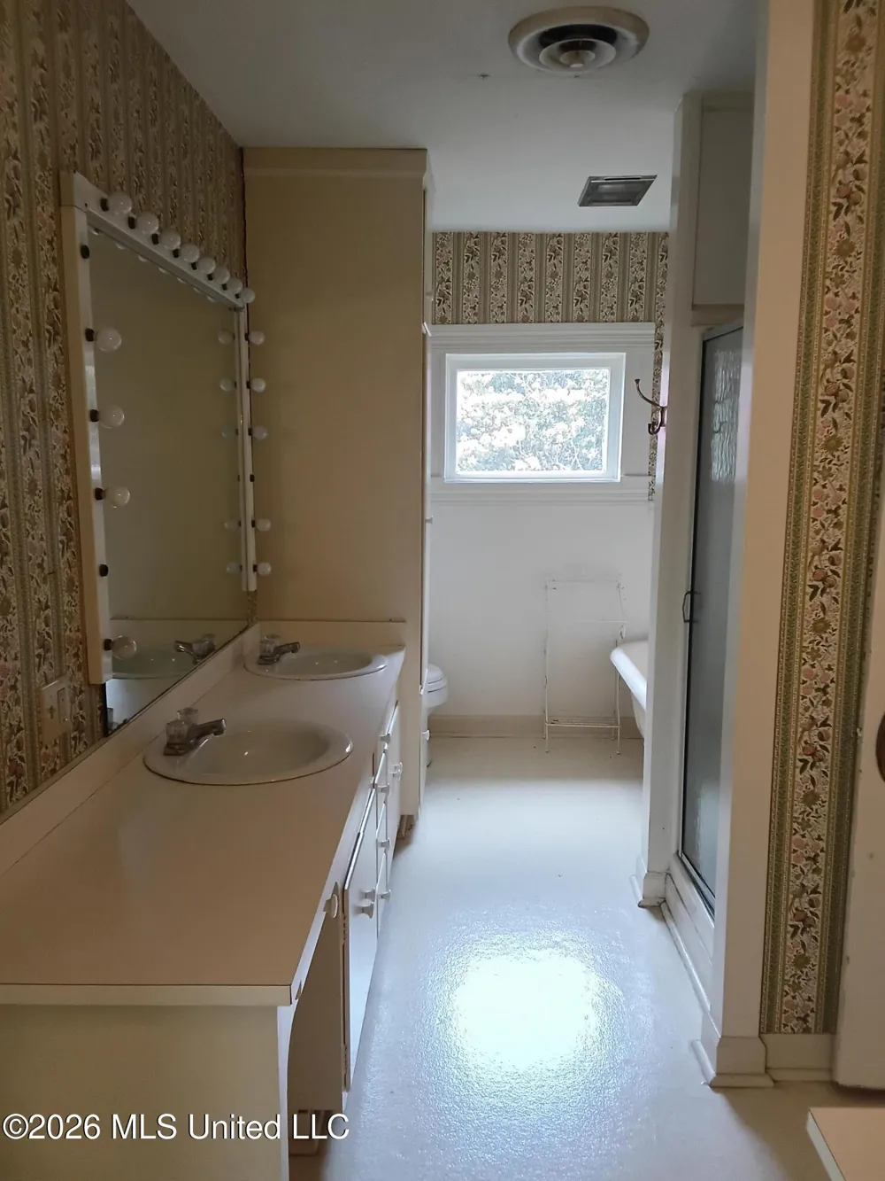207 E Percy Street Indianola, MS 38751