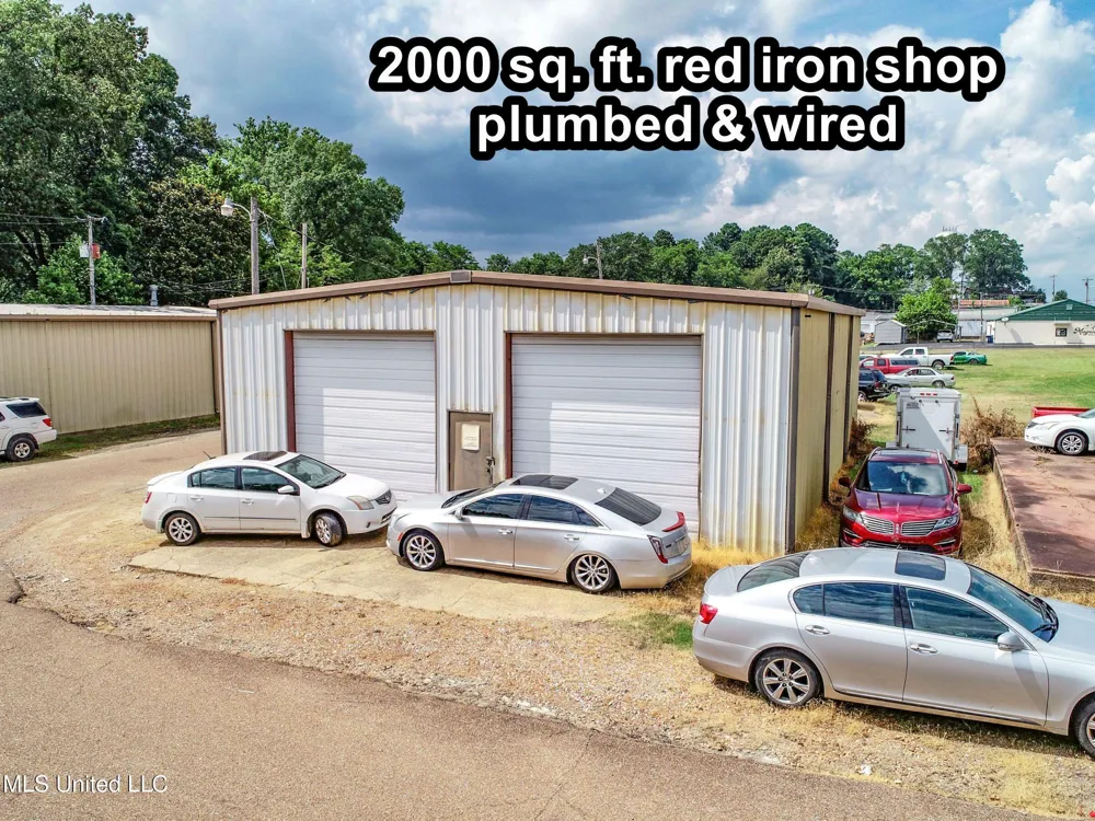 143 51 Batesville, MS 38606