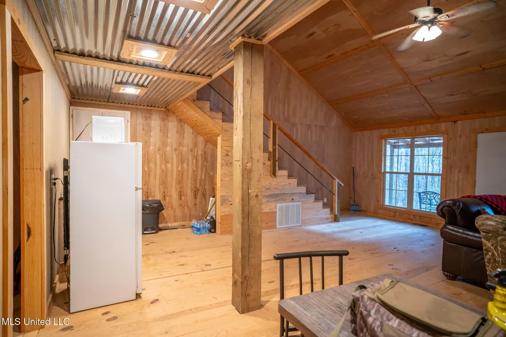 553 Murray Road Vicksburg, MS 39183