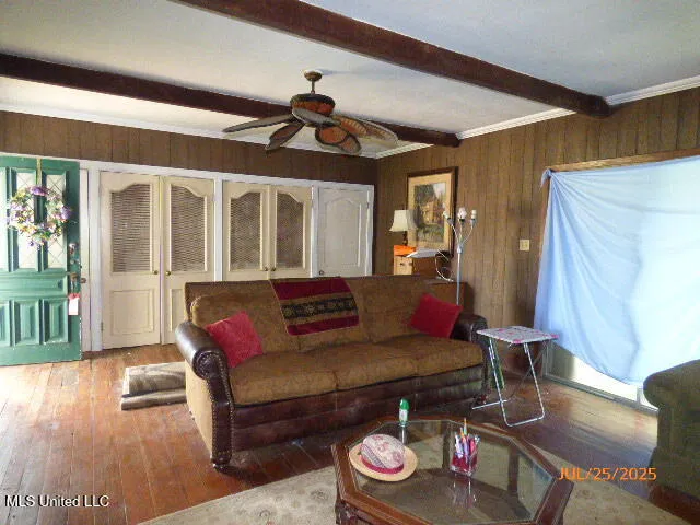 206 Pine Street Vidalia, LA 71373