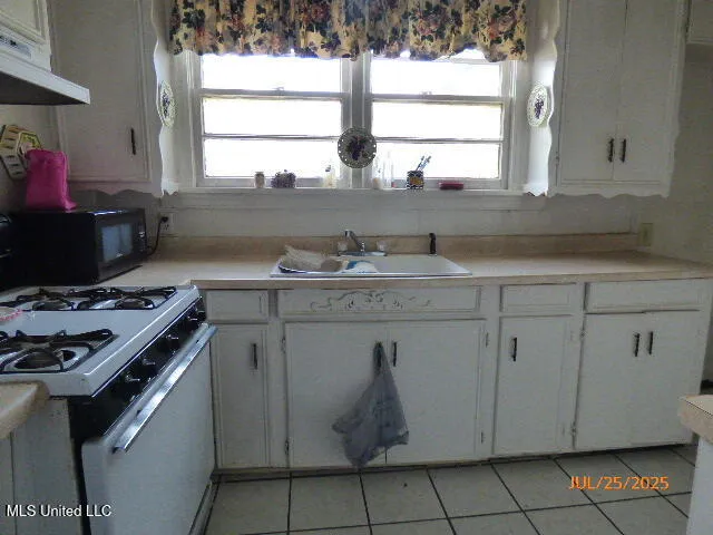 206 Pine Street Vidalia, LA 71373
