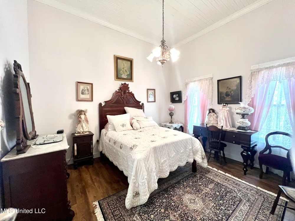709 Liberty White Road Liberty, MS 39645