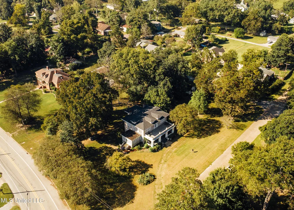 300 Elizabeth Street Rosedale, MS 38769