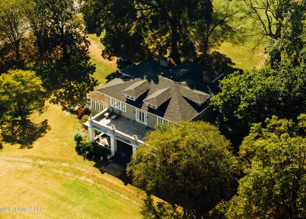 300 Elizabeth Street Rosedale, MS 38769