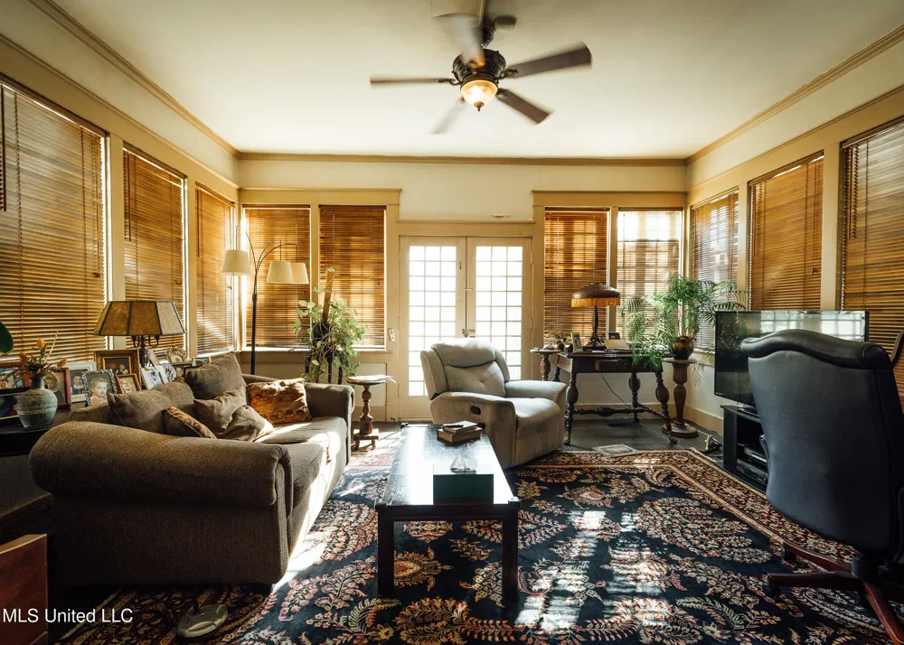 300 Elizabeth Street Rosedale, MS 38769