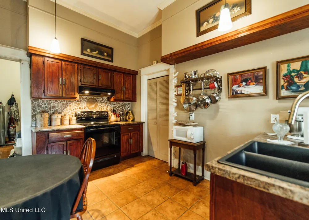300 Elizabeth Street Rosedale, MS 38769