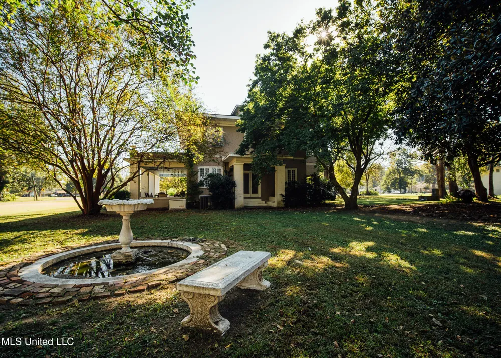 300 Elizabeth Street Rosedale, MS 38769