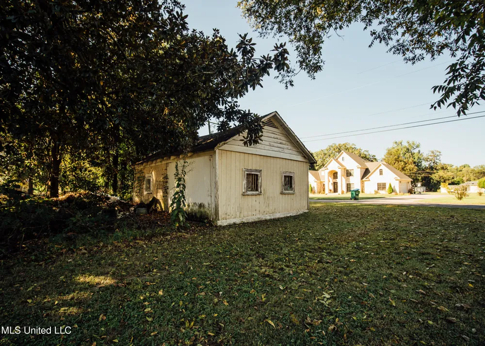 300 Elizabeth Street Rosedale, MS 38769