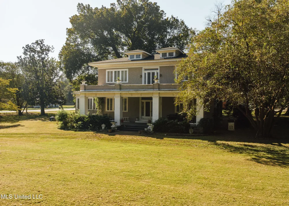 300 Elizabeth Street Rosedale, MS 38769