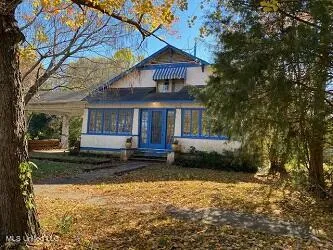 110 Catalpa Street