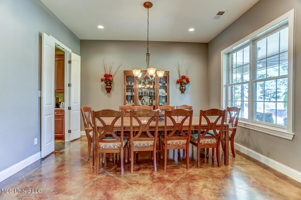 1351 Dorse Road Michigan City, MS 38647