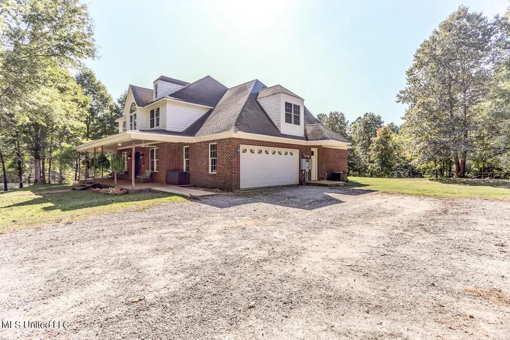 1351 Dorse Road Michigan City, MS 38647