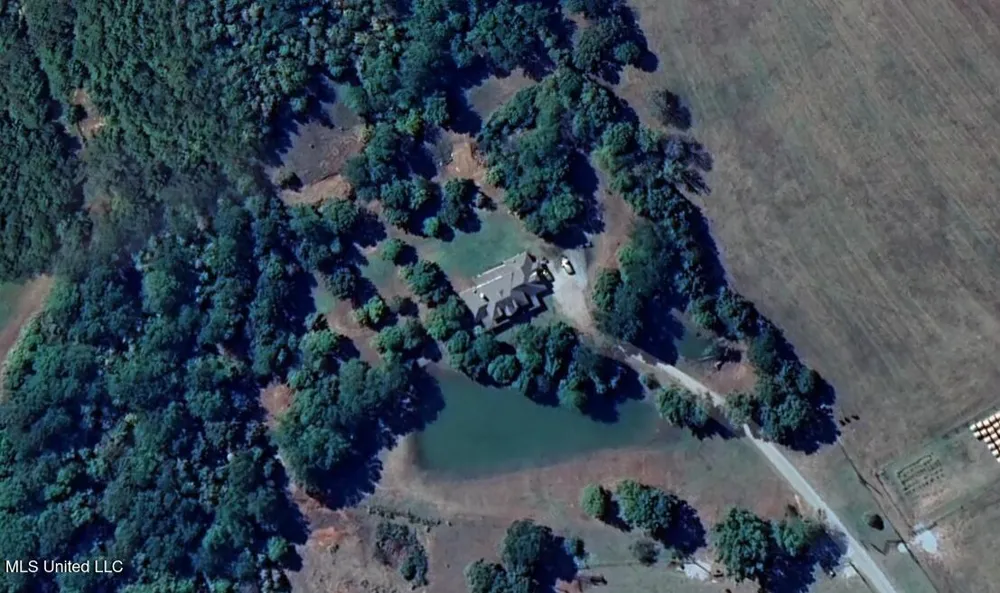 1351 Dorse Road Michigan City, MS 38647