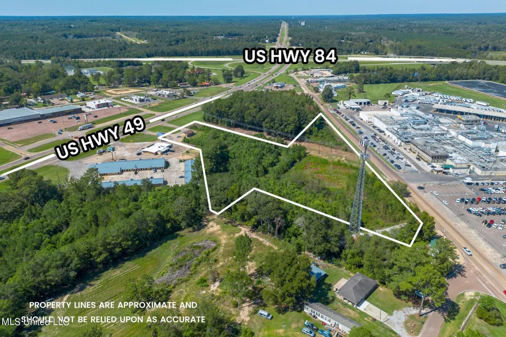 3492 Us 49 N Collins, MS 39428