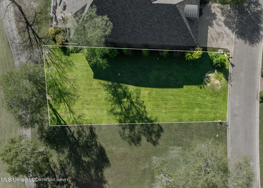 14 Sunset Hill Hattiesburg, MS 39402