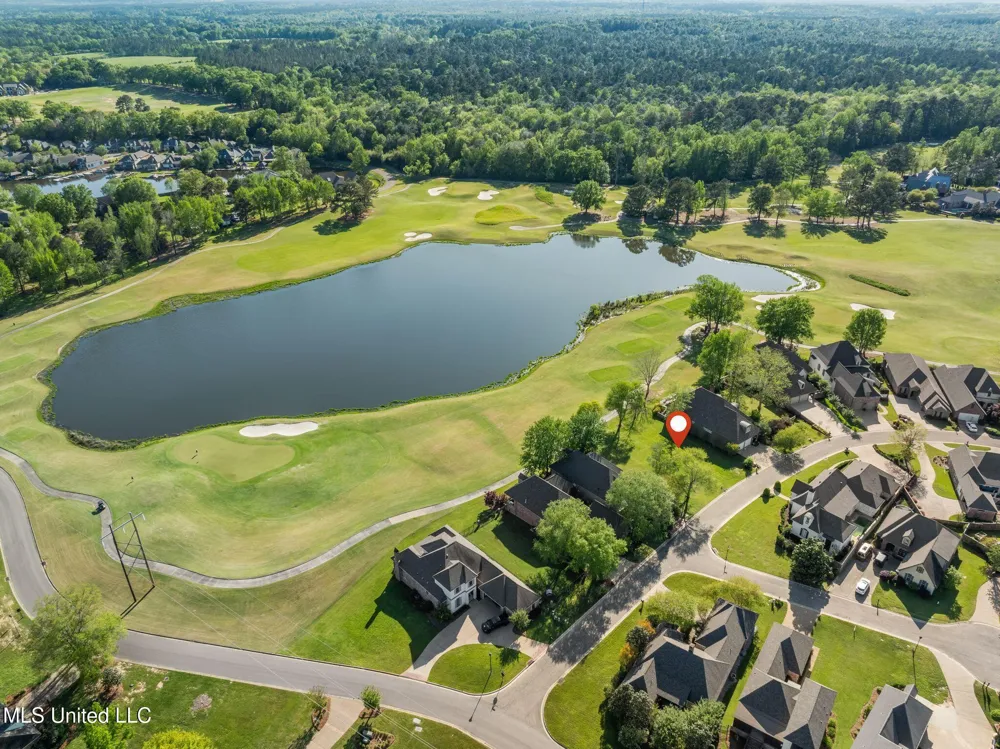 14 Sunset Hill Hattiesburg, MS 39402