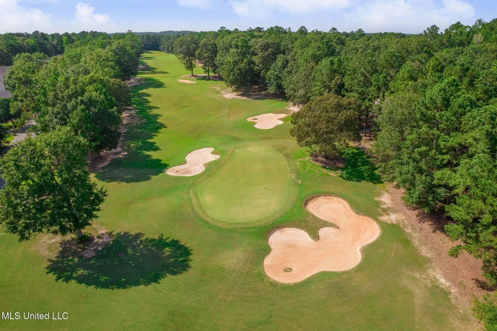 14 Sunset Hill Hattiesburg, MS 39402