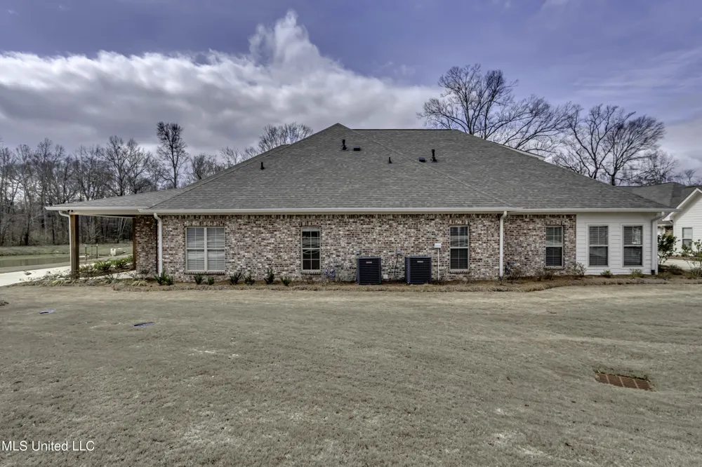 1841 Freedom Ring Drive Brandon, MS 39047