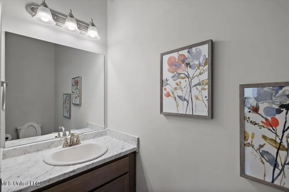 107 Red Bird Cove Senatobia, MS 38668