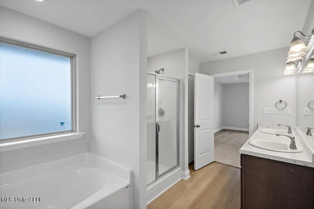 107 Red Bird Cove Senatobia, MS 38668