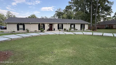 108 Azalea Drive