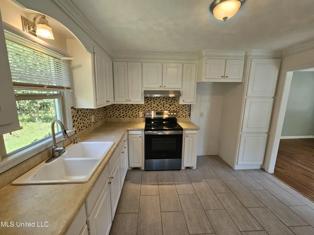 2445 Highway 16 Carthage, MS 39051