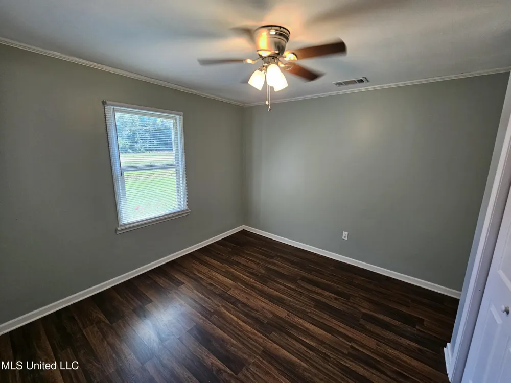 2445 Highway 16 Carthage, MS 39051