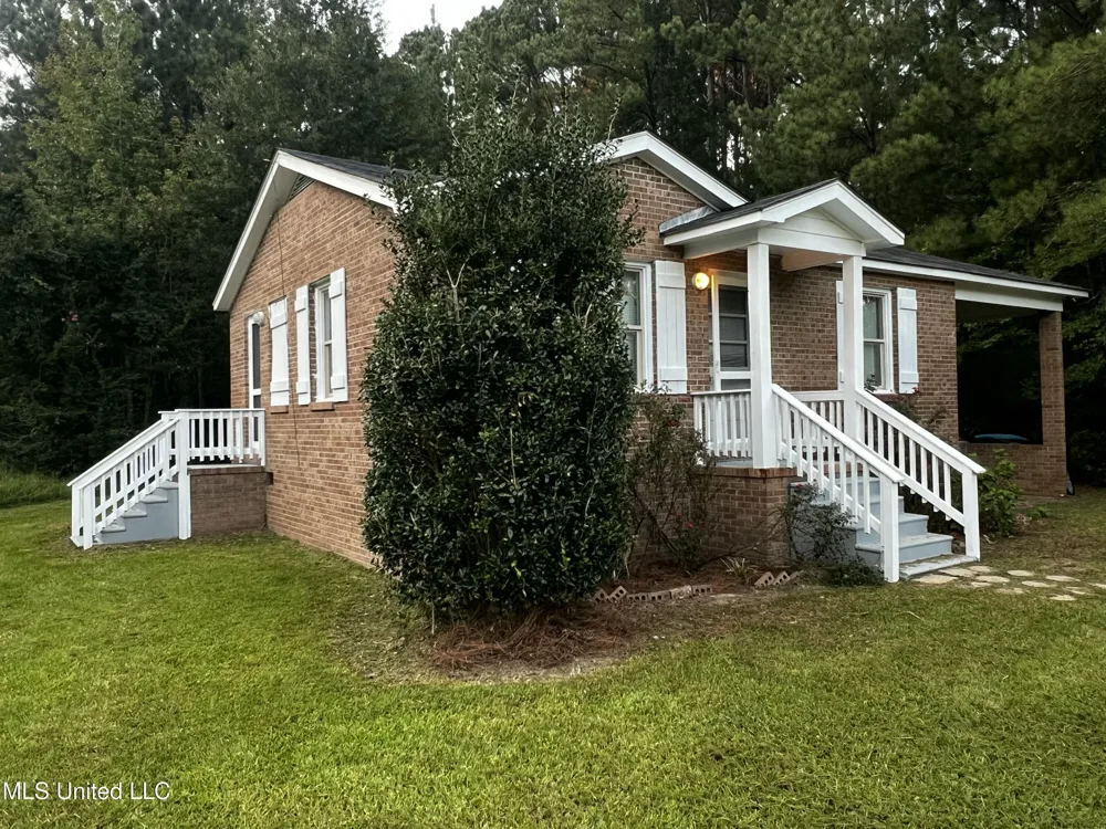 2445 Highway 16 Carthage, MS 39051