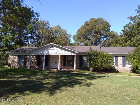 307 Clover Drive
