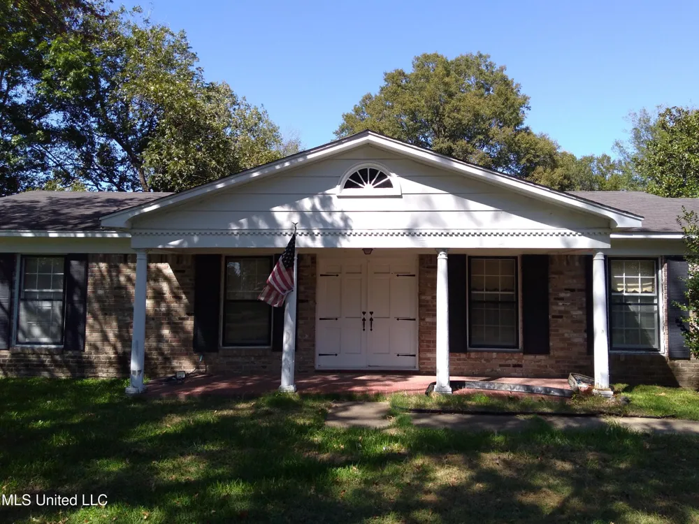 307 Clover Drive Indianola, MS 38751