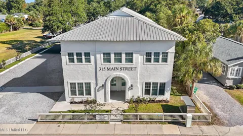 315 Main Street