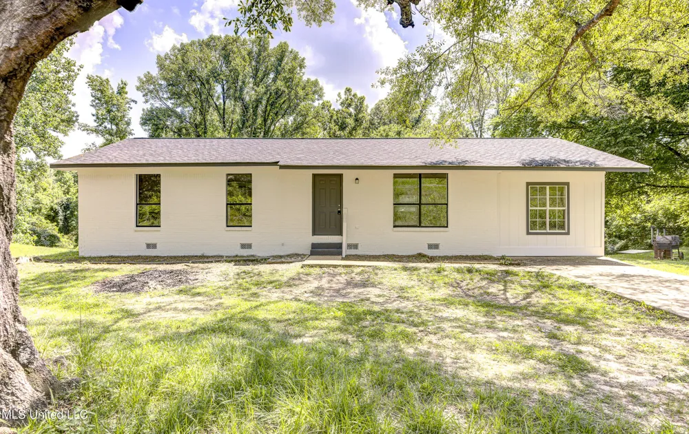 4534 Halls Ferry Road Vicksburg, MS 39180