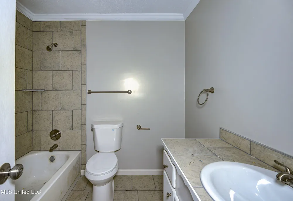 4534 Halls Ferry Road Vicksburg, MS 39180