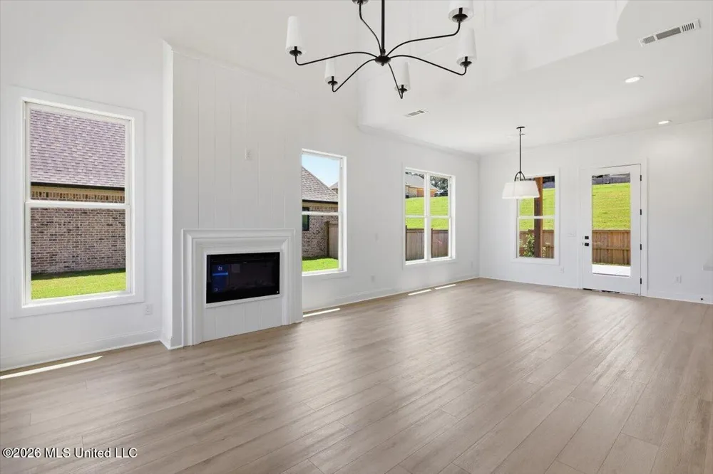 185 Bronson Bend Flowood, MS 39232