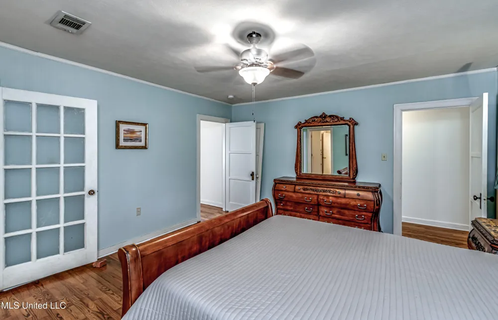 602 Simpson Hwy 149 Magee, MS 39111