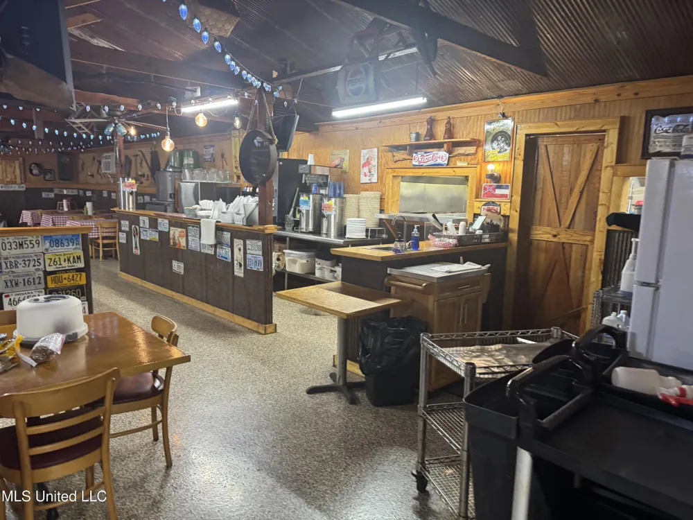 200 Merit Road Mendenhall, MS 39114