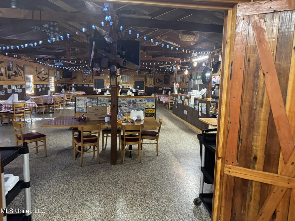 200 Merit Road Mendenhall, MS 39114