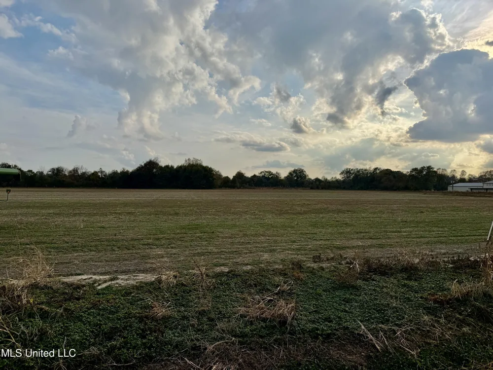 1250 Vfw Road Greenville, MS 38701