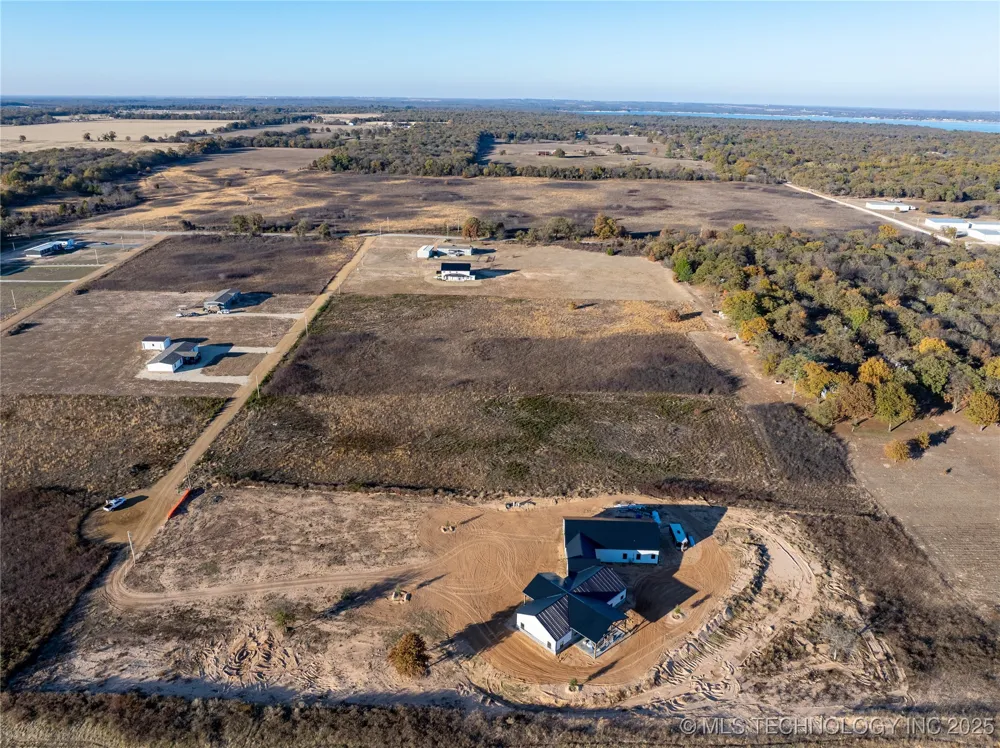4 Lago Vista Lane Kingston, OK 73439