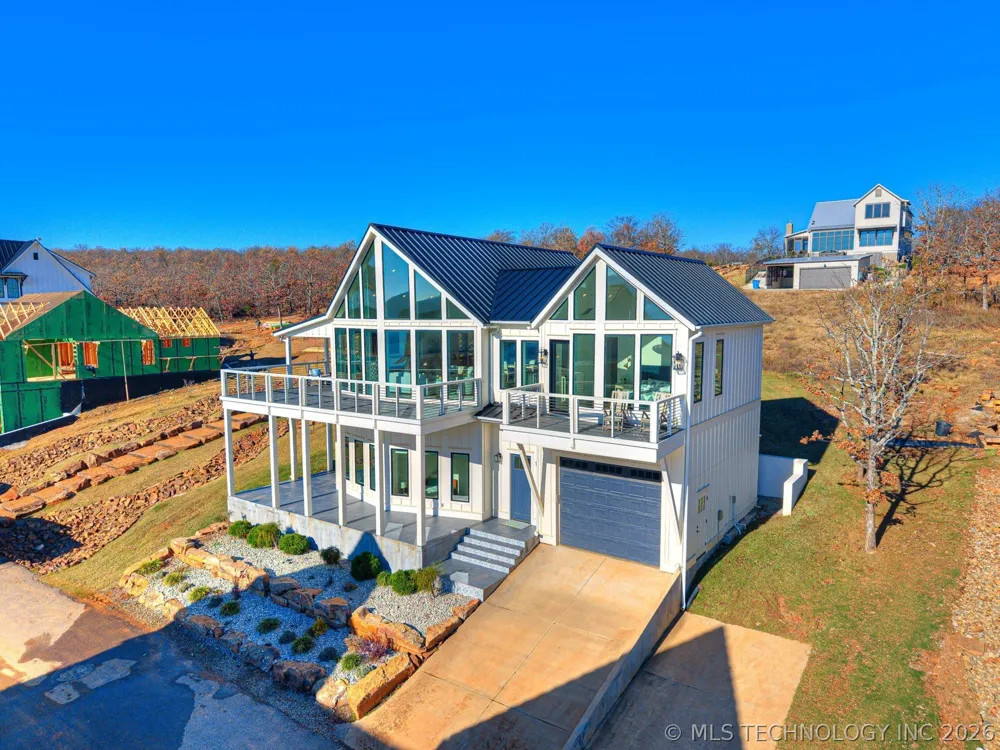 121 Lower Green Way Carlton Landing, OK 74432