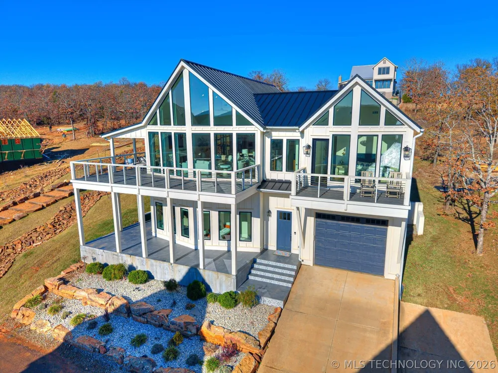 121 Lower Green Way Carlton Landing, OK 74432