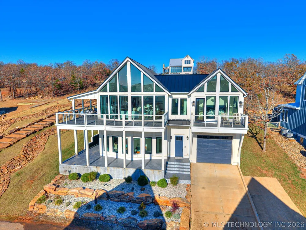 121 Lower Green Way Carlton Landing, OK 74432