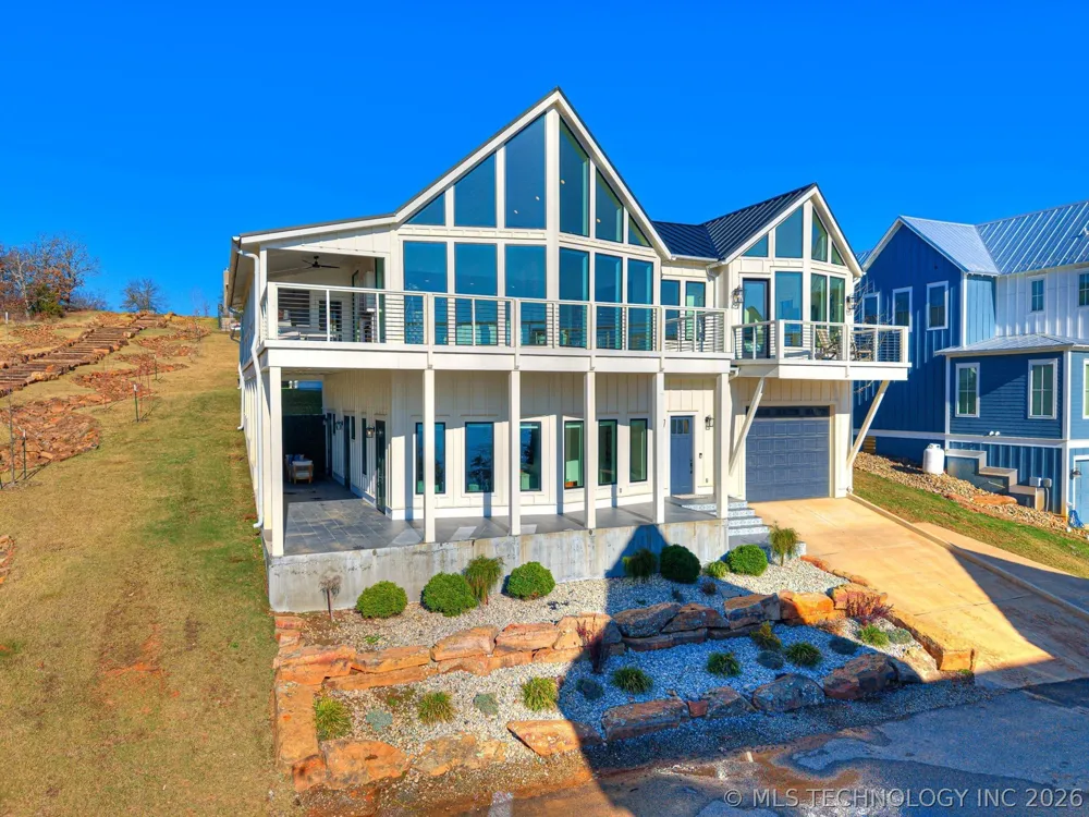 121 Lower Green Way Carlton Landing, OK 74432