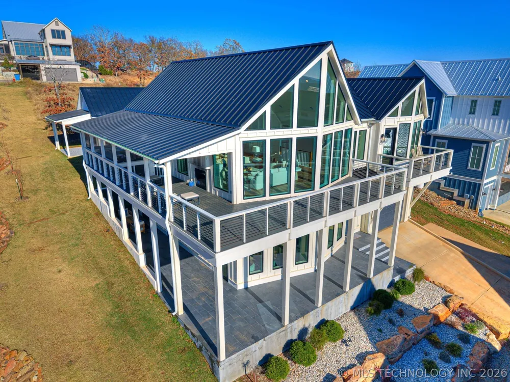 121 Lower Green Way Carlton Landing, OK 74432