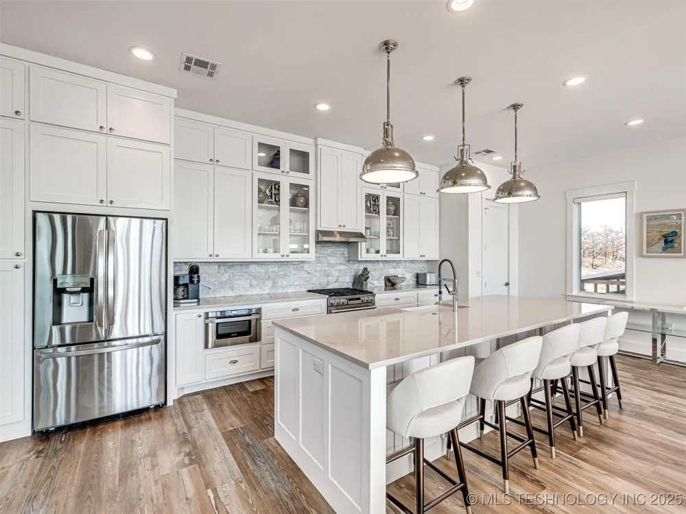 121 Lower Green Way Carlton Landing, OK 74432