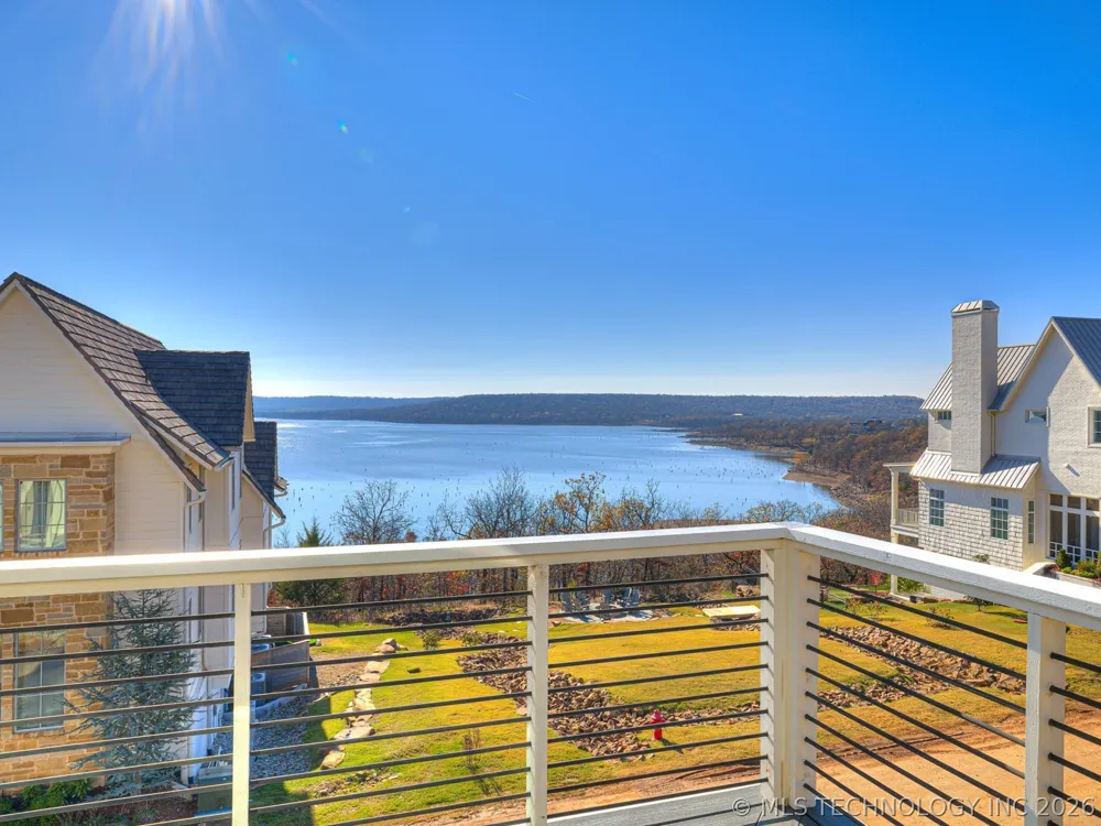 121 Lower Green Way Carlton Landing, OK 74432