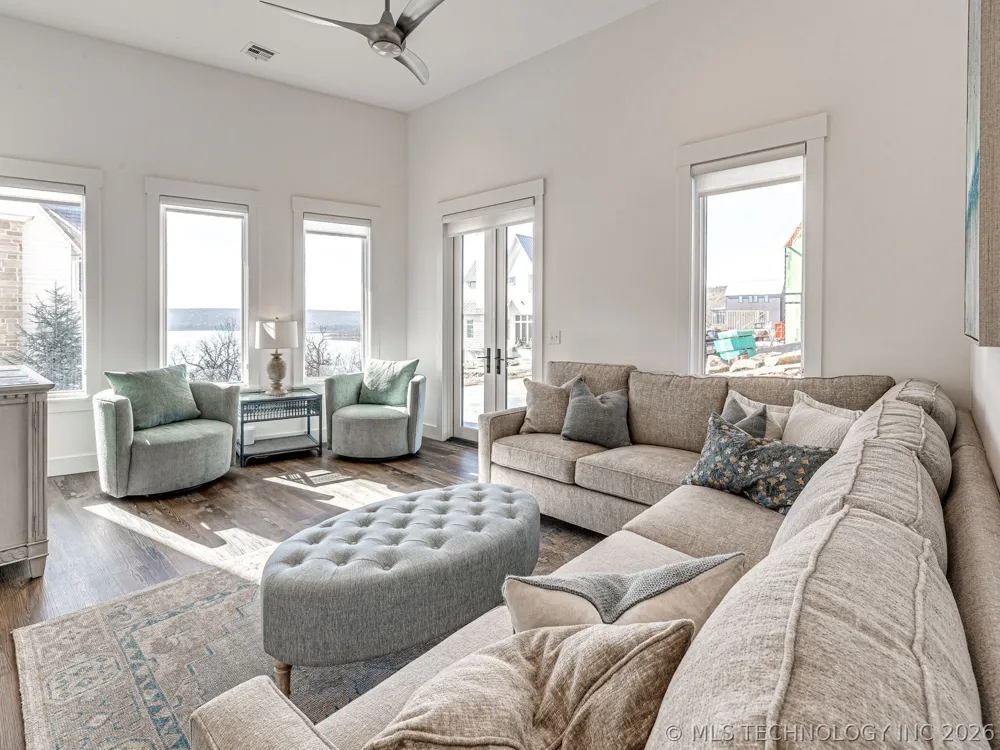 121 Lower Green Way Carlton Landing, OK 74432